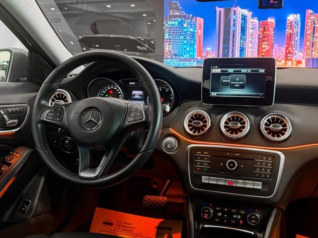 Mercedes-Benz/賓士 GLA180  第1張相片