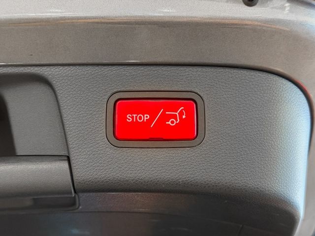 Mercedes-Benz/賓士 GLA180  第41張相片