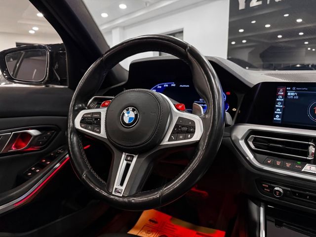 BMW/ 寶馬 330i  第35張相片