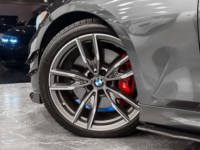 BMW/ 寶馬 330i  第36張相片