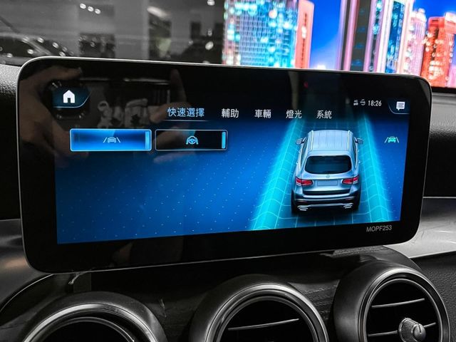 Mercedes-Benz/賓士 GLC300  第1張相片