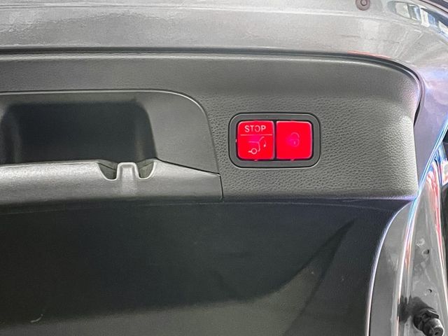 Mercedes-Benz/賓士 GLC300  第22張相片
