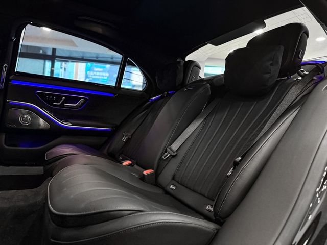 Mercedes-Benz/賓士 S500  第22張相片