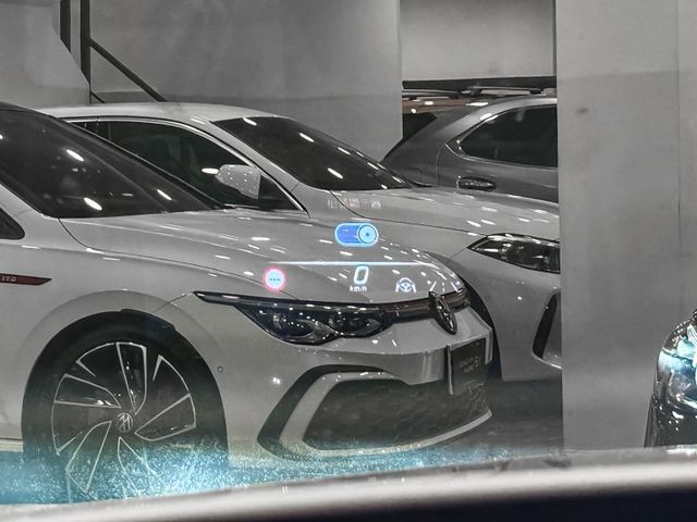 Mercedes-Benz/賓士 S500  第53張相片