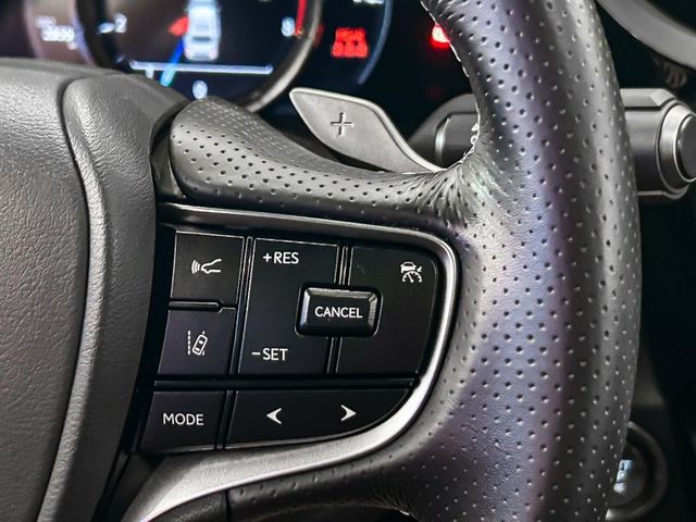 Lexus ES  第23張相片