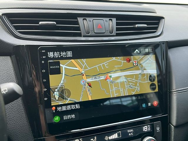 Nissan X-Trail  第14張相片