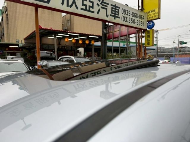 Subaru Levorg  第8張相片