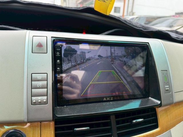 Toyota Previa  第8張相片