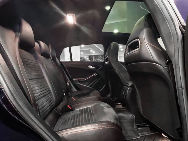Mercedes-Benz/賓士 CLA250  第22張相片