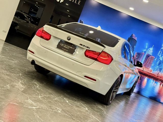 BMW/ 寶馬 318i  第12張相片