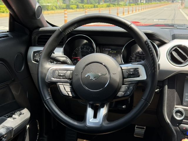 Ford/福特 Mustang  第11張相片