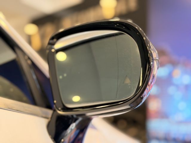 2018年M-Benz E-Class Coupe  E200  第1張相片