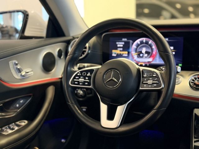 2018年M-Benz E-Class Coupe  E200  第21張相片