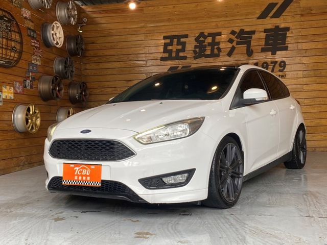 Ford Focus 5D 2016款 1.5 汽油時尚型  第4張相片