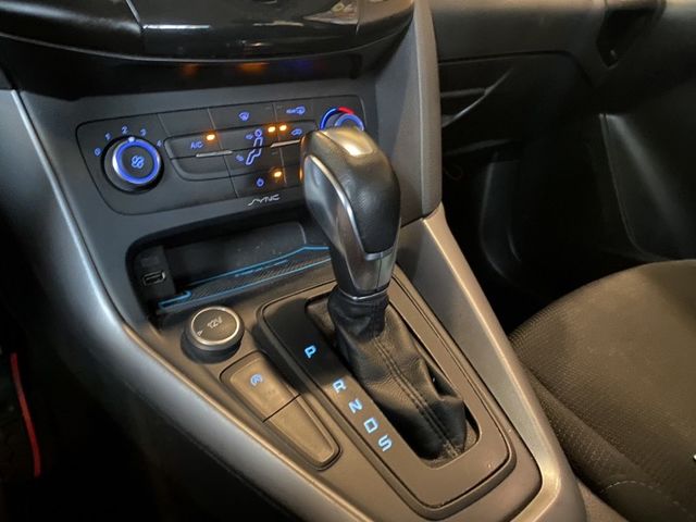 Ford Focus 5D 2016款 1.5 汽油時尚型  第14張相片