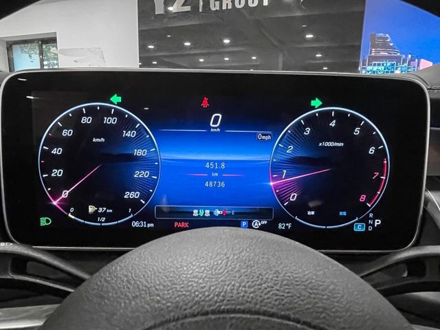2023年M-Benz GLC300 SUV  第3張相片