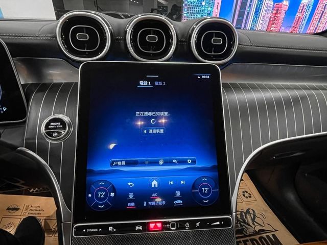 2023年M-Benz GLC300 SUV  第36張相片