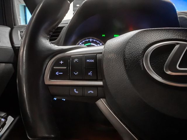 2023年Lexus LM300h 油電 七人座  第33張相片