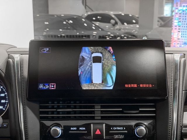2023年Lexus LM300h 油電 七人座  第48張相片