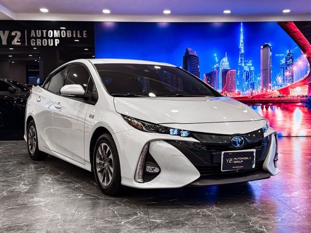 2022年 Toyota Prius PHV  第6張相片
