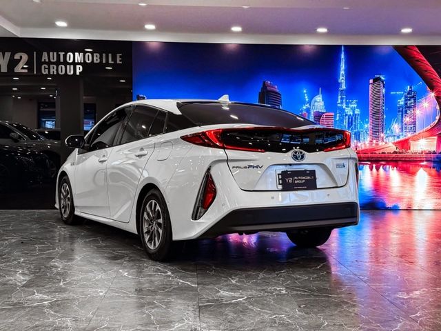 2022年 Toyota Prius PHV  第7張相片