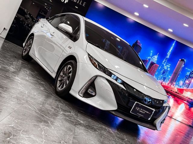2022年 Toyota Prius PHV  第10張相片