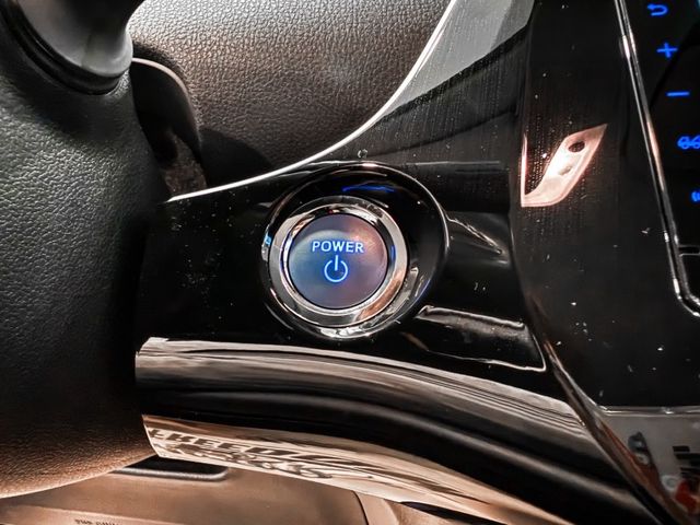 2022年 Toyota Prius PHV  第28張相片
