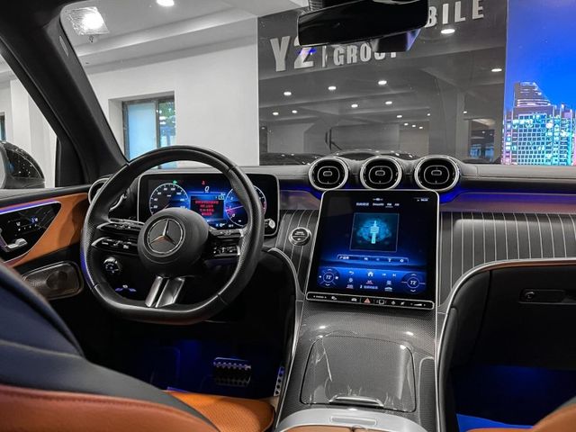 2023年M-Benz GLC300 SUV 2.0 黑色  第46張相片
