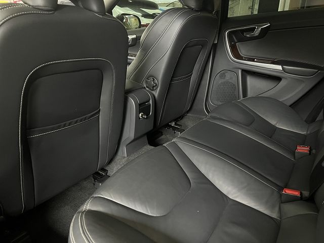 【宏運嚴選】【保證實價】S60 D4 2.0 GTDI 柴油引擎  第8張相片