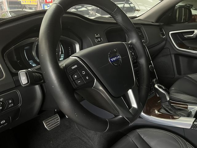 【宏運嚴選】【保證實價】S60 D4 2.0 GTDI 柴油引擎  第9張相片