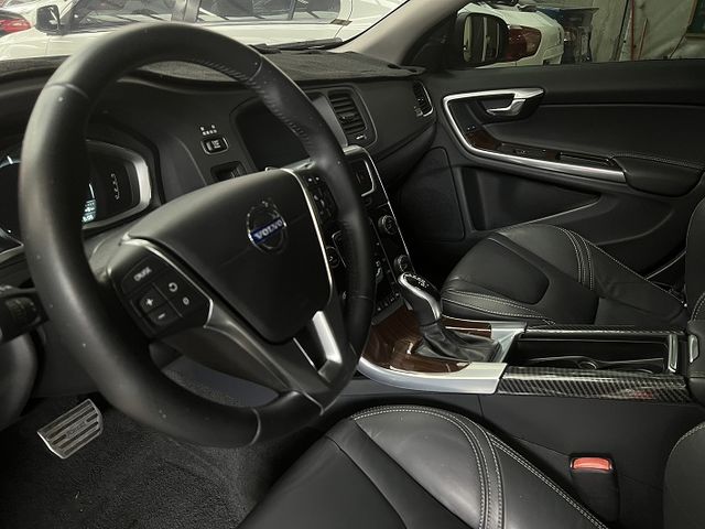 【宏運嚴選】【保證實價】S60 D4 2.0 GTDI 柴油引擎  第12張相片