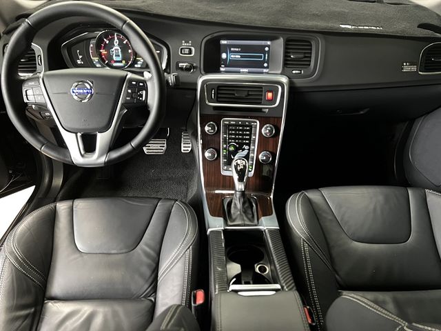 【宏運嚴選】【保證實價】S60 D4 2.0 GTDI 柴油引擎  第13張相片
