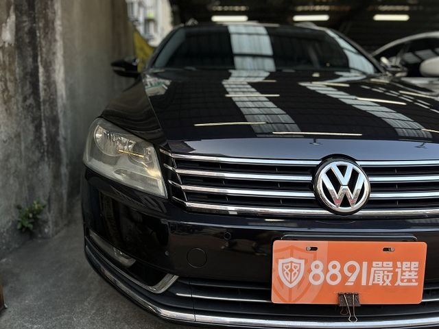 【實店拍攝】【實車實價】福斯PASSAT VARIANT 2.0TDI 旅行車  第3張相片