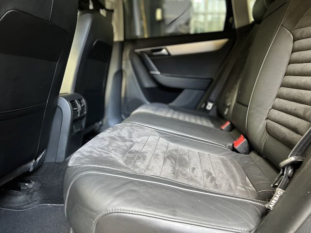 【實店拍攝】【實車實價】福斯PASSAT VARIANT 2.0TDI 旅行車  第8張相片