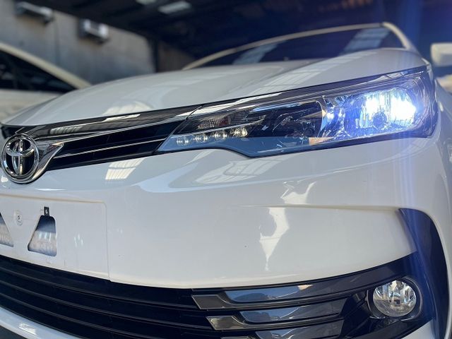 【實店拍攝】【實價販售】2017年 ALTIS 頂級尊爵版 8安 盲點 摸門  第2張相片