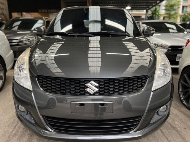 【實店拍攝】2011年SUZUKI SWIFT頂級i-key  安全防護6氣囊  第1張相片
