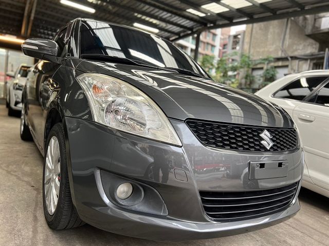【實店拍攝】2011年SUZUKI SWIFT頂級i-key  安全防護6氣囊  第12張相片