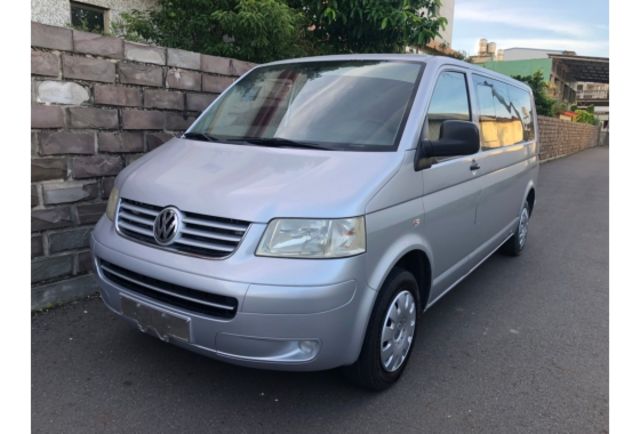 2007福斯VOLKSWAGEN T5 2.5- 長軸型-9人座-柴油TDI商旅車  第1張相片