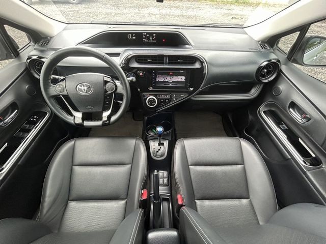 PRIUS  第7張相片