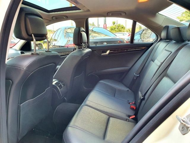 Mercedes-Benz/賓士 C200  第2張相片