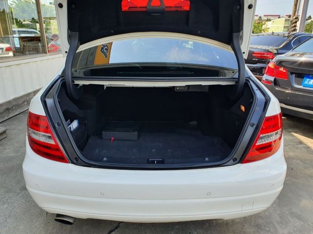 Mercedes-Benz/賓士 C200  第3張相片