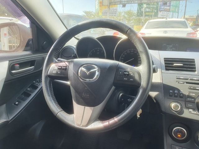 Mazda Mazda3  第10張相片