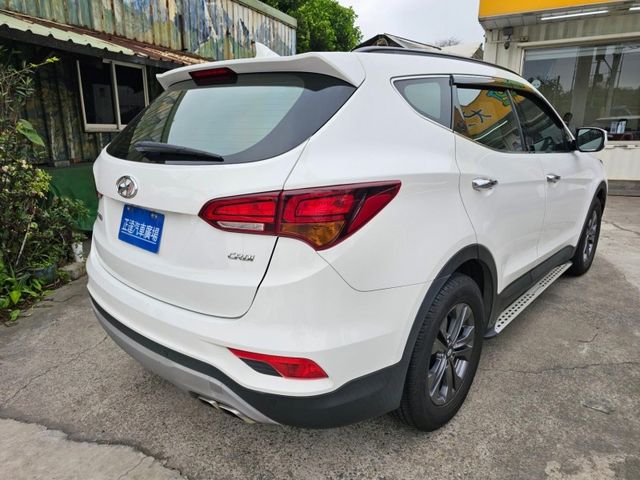 Hyundai Santa Fe  第6張相片