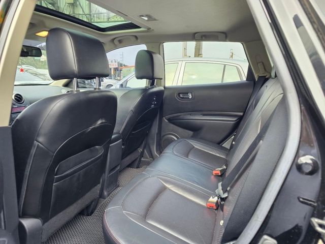 Nissan Rogue  第1張相片