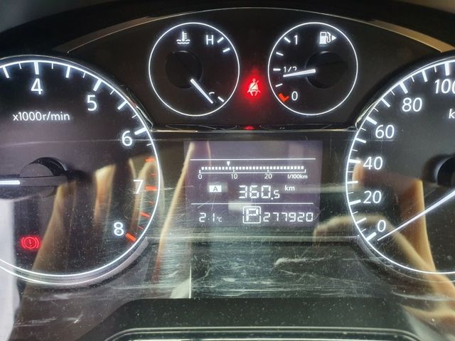 Nissan Tiida  第9張相片