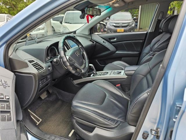 Luxgen U6 Turbo  第11張相片