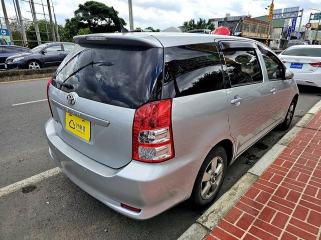 Toyota Wish  第6張相片