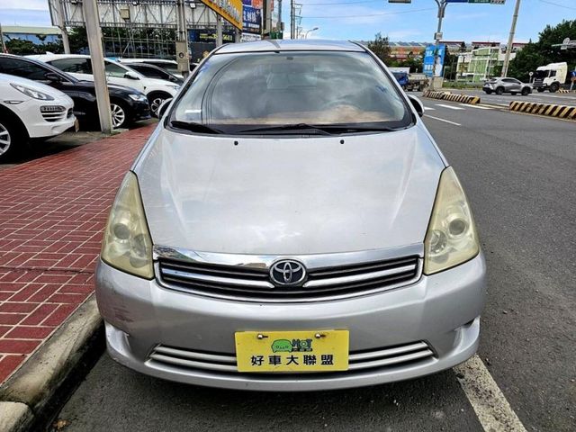 Toyota Wish  第7張相片
