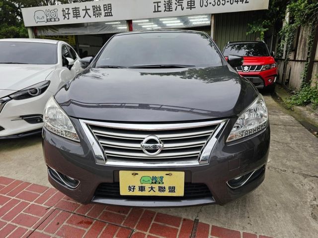 Nissan Sentra  第7張相片
