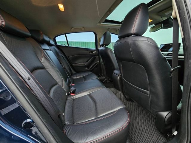 Mazda Mazda3  第1張相片
